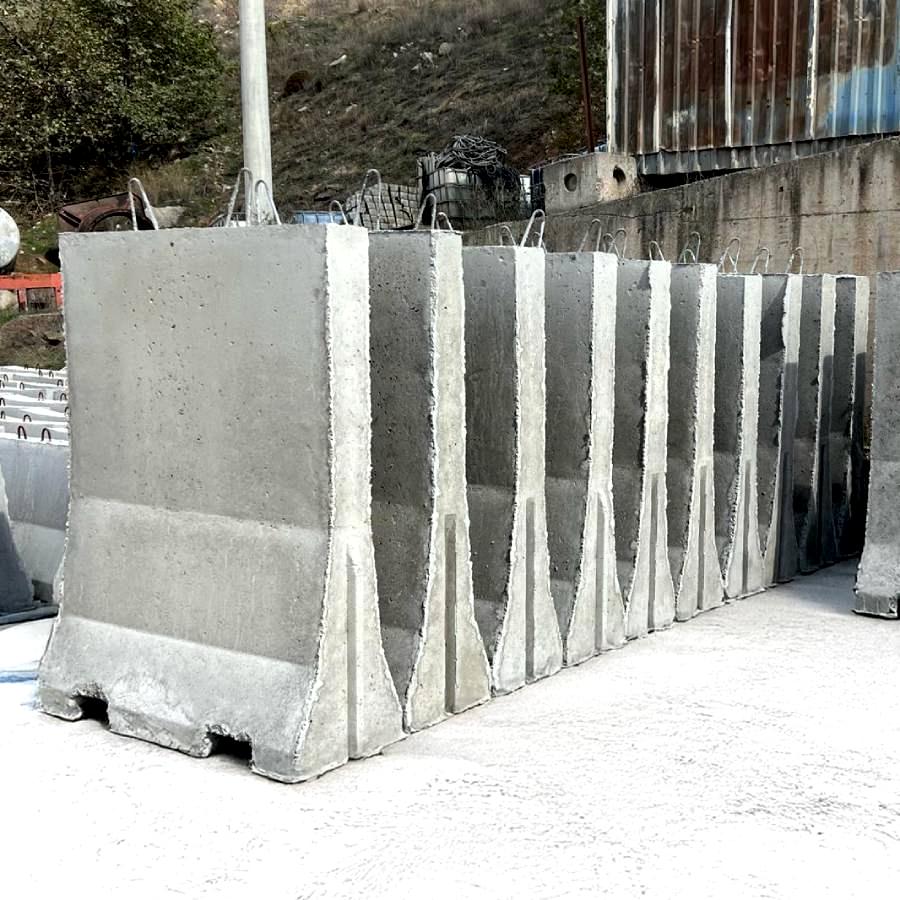 2 metrelik beton bariyer