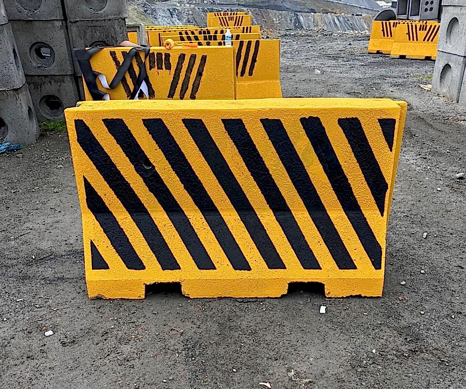 Beton güvenlik bariyerleri için firmamızla iletişime geçiniz.